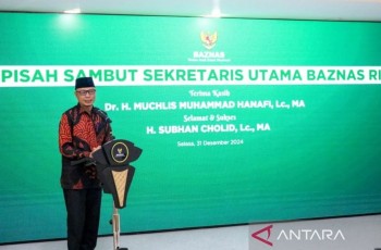KPK Periksa Sestama Baznas Terkait Dugaan Korupsi Kuota Haji Kemenag 20232024