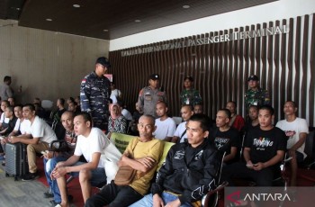 Kemlu Fasilitasi Pemulangan 300 WNI Rentan dari Detensi Imigrasi Johor Bahru