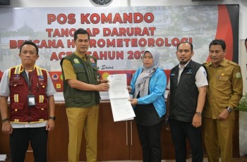 Komdigi Kirim 2 Ton Bantuan untuk Ringankan Dampak Bencana di Aceh