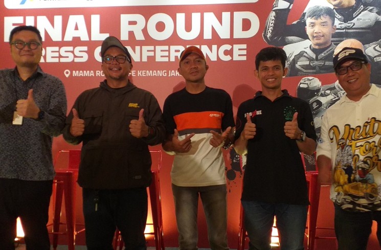 Bareng Atlet Scooter Prix 2025, Saugi, Adi Faisal dan Nurgianto dan lainnya. (mia)