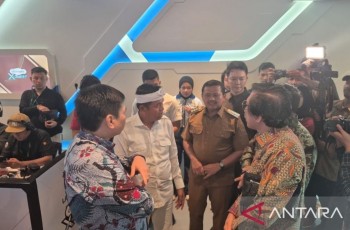 Gubernur Jabar Kritik Pedagang yang Sengaja 'Tampil Kumuh' Demi Hindari Pajak
