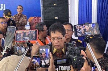 Menkeu Purbaya Tegas: Sitaan Balpres Ilegal Tak Akan Dikirim untuk Korban Bencana Sumatera
