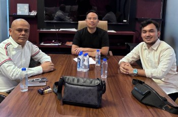 Peduli Bencana Alam! Vicky Prasetyo bersama Tim Solidarity Squad, Salurkan Bantuan 30 Ton Sembako ke Aceh