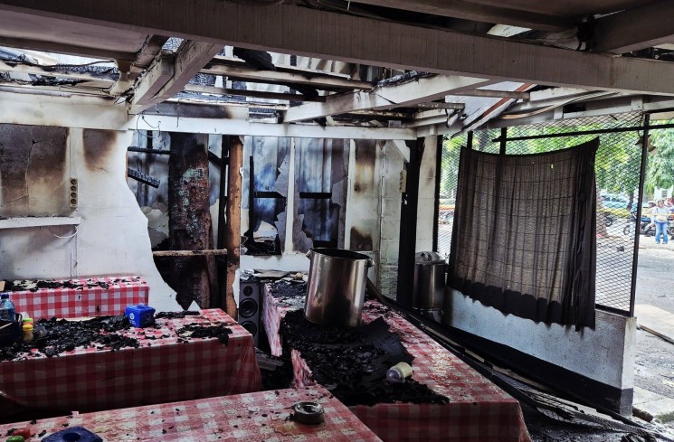 Warung Makan Milik A. Hadiansyah Lubis. (ist)