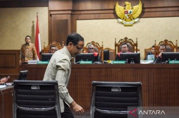 Nasib Nadiem Makarim Ditentukan Hari Ini: Hakim Bacakan Putusan Sela Kasus Korupsi Chromebook Rp2,1 Triliun