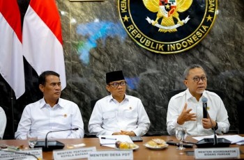 Zulhas: Penurunan Harga Pupuk Bersubsidi 20 Persen Adalah Sejarah Baru bagi Petani