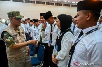 Kemenhaj: Petugas Haji Wajib Berseragam dan Tidak Pakai Ihram saat Puncak Armuzna