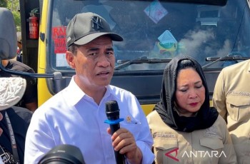 Pulihkan Sawah Sendiri, Petani di Sumatera Akan Digaji Harian oleh Pemerintah