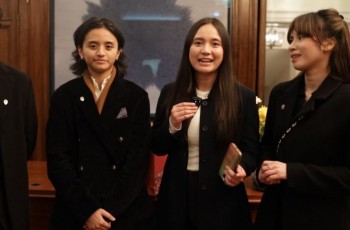 Mahasiswa di London Kagumi Sikap Humble Presiden Prabowo saat Kunjungan Kerja