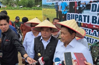 Sokong Swasembada Pangan, Wamentrans Dorong Modernisasi Desa Transmigrasi di Banyuasin