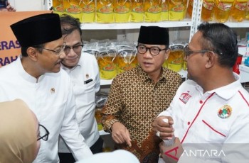 Mendes Yandri Usul Setop Izin Minimarket Baru demi Hidupkan Koperasi Desa