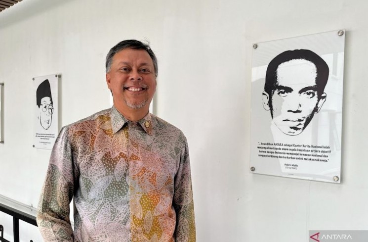 Duta Besar Malaysia untuk Indonesia Dato' Syed Mohamad Hasrin Tengku Hussin saat ditemui di sela-sela kunjungannya ke ANTARA Heritage Center di Jakarta, Selasa (3/3/2026). (ANTARA/Nabil Ihsan)
