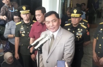 Menhan Sjafrie Sjamsoeddin Akan Bangun Pusat Latihan Militer Internasional di Morotai