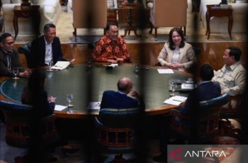 Prabowo Kumpulkan Jurnalis hingga Pakar di Hambalang, Bahas Geopolitik dan Transformasi Bangsa