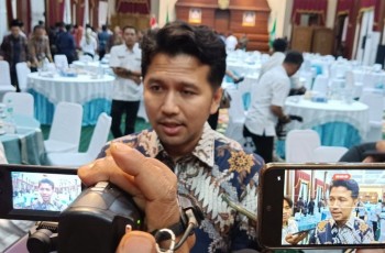 Wagub Jatim Emil Dardak Instruksikan TPID Perkuat Stok LPG dan Antisipasi Inflasi