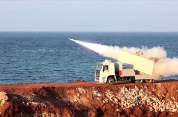 Iran Serang Israel dan Fasilitas Militer AS di Bahrain, Kuwait, serta UEA