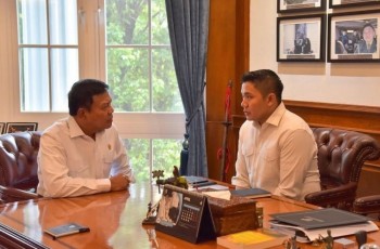 Seskab Teddy Terima Kunjungan Kepala BIN, Bahas Sidang TPA dan Isu Strategis Dalam Negeri