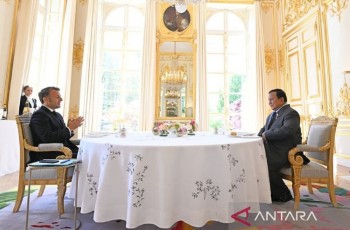 Prabowo dan Macron Bertemu di Istana lyse, Bahas Kerja Sama Strategis hingga Isu Global