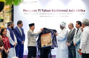 KAA ke-71: Menbud Fadli Zon Tegaskan Budaya Sebagai Jembatan Perdamaian Dunia