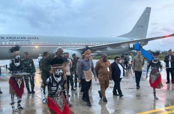 Gibran Kritik Minimnya Penerangan dan Pemeliharaan Sentra Pendidikan Mimika