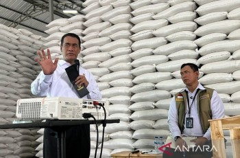 Stok Bulog Tembus 5,1 Juta Ton, Mentan Amran Tegaskan Harga Beras Tidak Naik