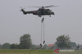 TNI AU Asah Kesiapan Pilot Helikopter Lewat Latihan Misi Tempur dan OMSP di Bogor