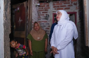 Khofifah: Program BSPS Jadi Pengungkit Ekonomi dan Penekan Kemiskinan di Jatim