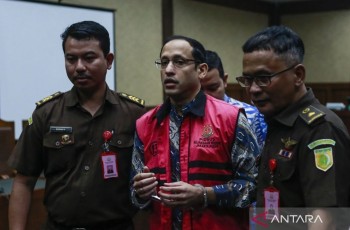 Nadiem Makarim Mengaku Tak Tahu Besaran Gaji Menteri, Sebut 'Rugi' Selama Menjabat
