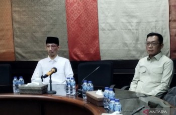 Viral Merokok dan Main Gim saat Rapat Stunting, Anggota DPRD Jember Disidang Etik Gerindra