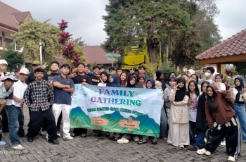 Perpisahan Sekolah SMP At-Taqwa Jakarta Pusat di Cipanas, Berlangsung Meriah dan Sukses