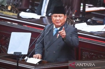 Prabowo Minta Menteri Pangkas Birokrasi: Jangan Peras Pengusaha