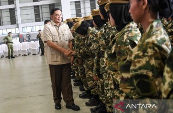 Menhan Sjafrie Sjamsoeddin Ingatkan ASN Komcad Waspada Pengaruh 'Deep State'