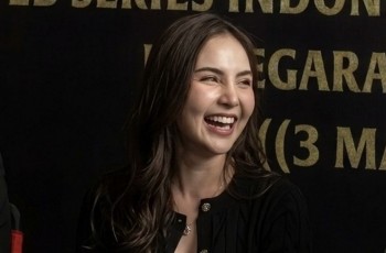 Beradegan 'Panas' Perdana, Elina Joerg Bangga Serial 'Love & 10 Million Dollars' Raih MURI