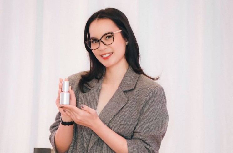 Jennifer Bachdim dan Elara Skin Indonesia. (ist)