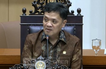 Soroti Anggota Polri Ikut Ormas, Ketua Komisi III DPR: Etis Enggak Pimpinan Deklarasi?