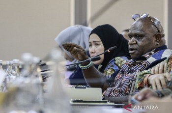 Menteri HAM Tegaskan Program Makan Bergizi Gratis Bukan Pelanggaran HAM