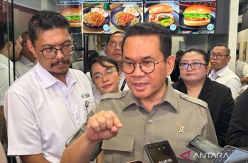 Mendag Siapkan Rencana Naikkan Distribusi Minyakita via BUMN Pangan hingga 50 Persen