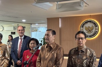 Luhut Sarankan Badan Gizi Nasional Sempurnakan Program Makan Bergizi Gratis secara Bertahap