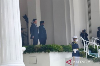 Prabowo Terima Kunjungan PM Singapura Lawrence Wong di Istana Merdeka