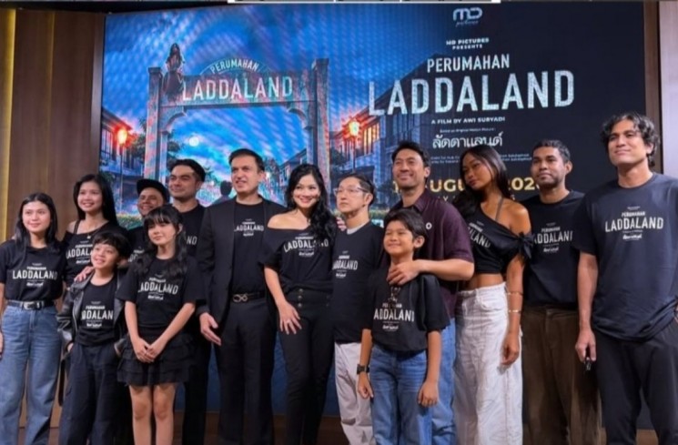 Para Pemain Film 'Perumahan Laddaland'. (ist)