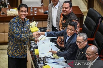 DPR Sahkan UU PFII, Atur Fasilitas Bebas Pajak dan Pengadilan Khusus Keuangan