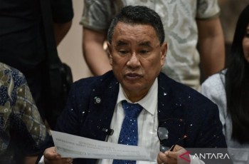 Hotman Paris Mundur Jadi Kuasa Hukum Febrie Adriansyah, Imbas Saraf Kejepit