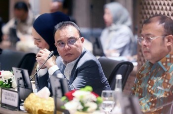 Finalisasi Perpres Ojol, DPR Desak Aturan Tarif 92 Persen untuk Driver Ditegakkan