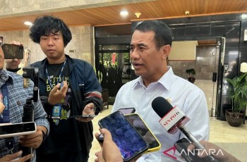 Mentan Amran Sulaiman Gandeng Unesa Kembangkan Benih Kedelai Guna Tekan Impor