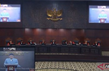 UU PIHU dan Umrah Mandiri: DPR Beri Penjelasan Resmi di Sidang Mahkamah Konstitusi
