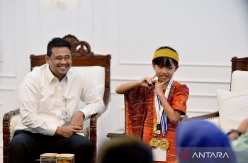 Caroline Cicilia Nababan Raih Emas Olimpiade Asia, Gubernur Sumut Bobby Nasution Beri Hadiah Rumah dan Beasiswa