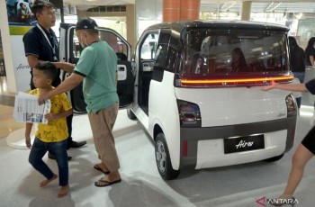 Menteri ESDM Sebut Insentif Baterai Nikel Jadi Strategi Dongkrak Pasar EV
