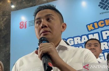Seskab Teddy Tegaskan Dukungan Presiden Prabowo untuk Program Magang Nasional 2026