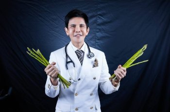 Dokter Jantung Terbaik di Indonesia, Prof. Dasaad Berikan Cara Tindakan Operasi Ulang Tanpa Ring