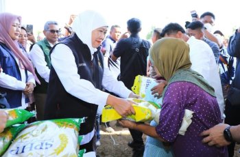 Gubernur Khofifah Gelar Pasar Murah di Nganjuk demi Tekan Inflasi Pangan Jatim